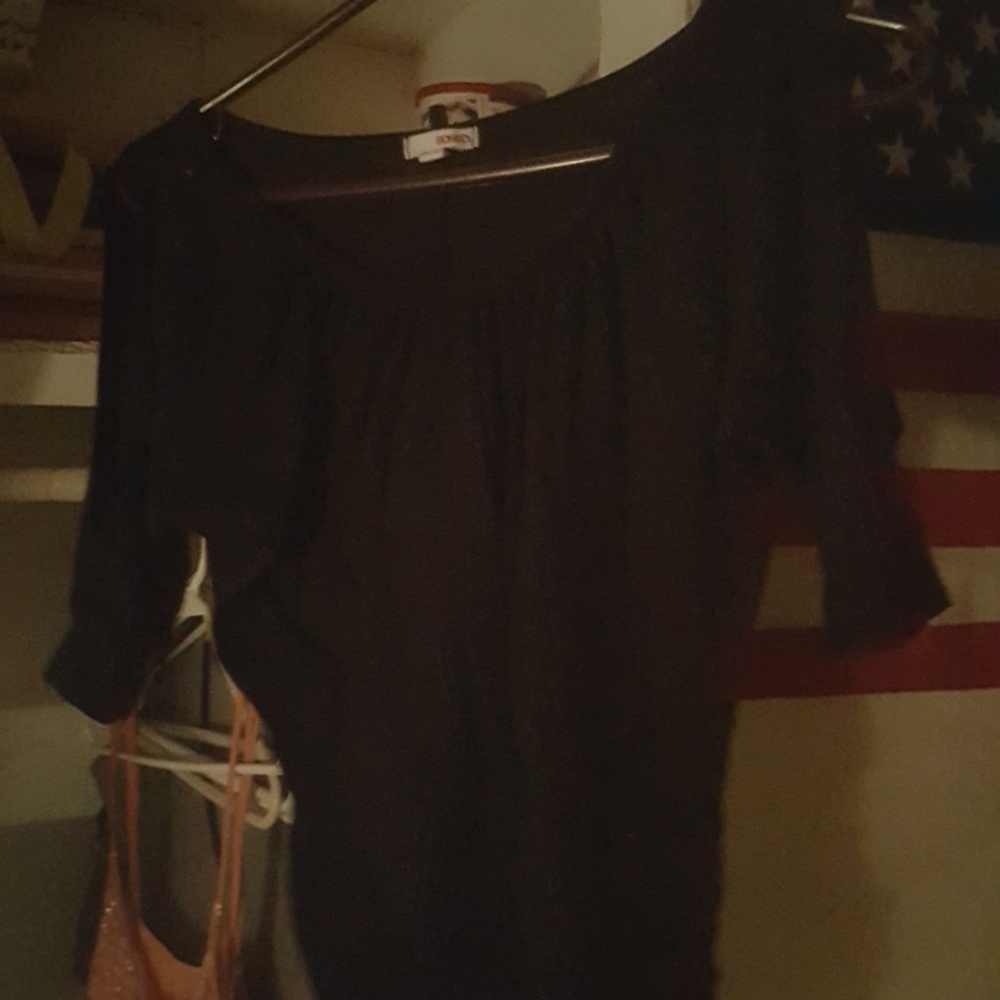 Women's shirt